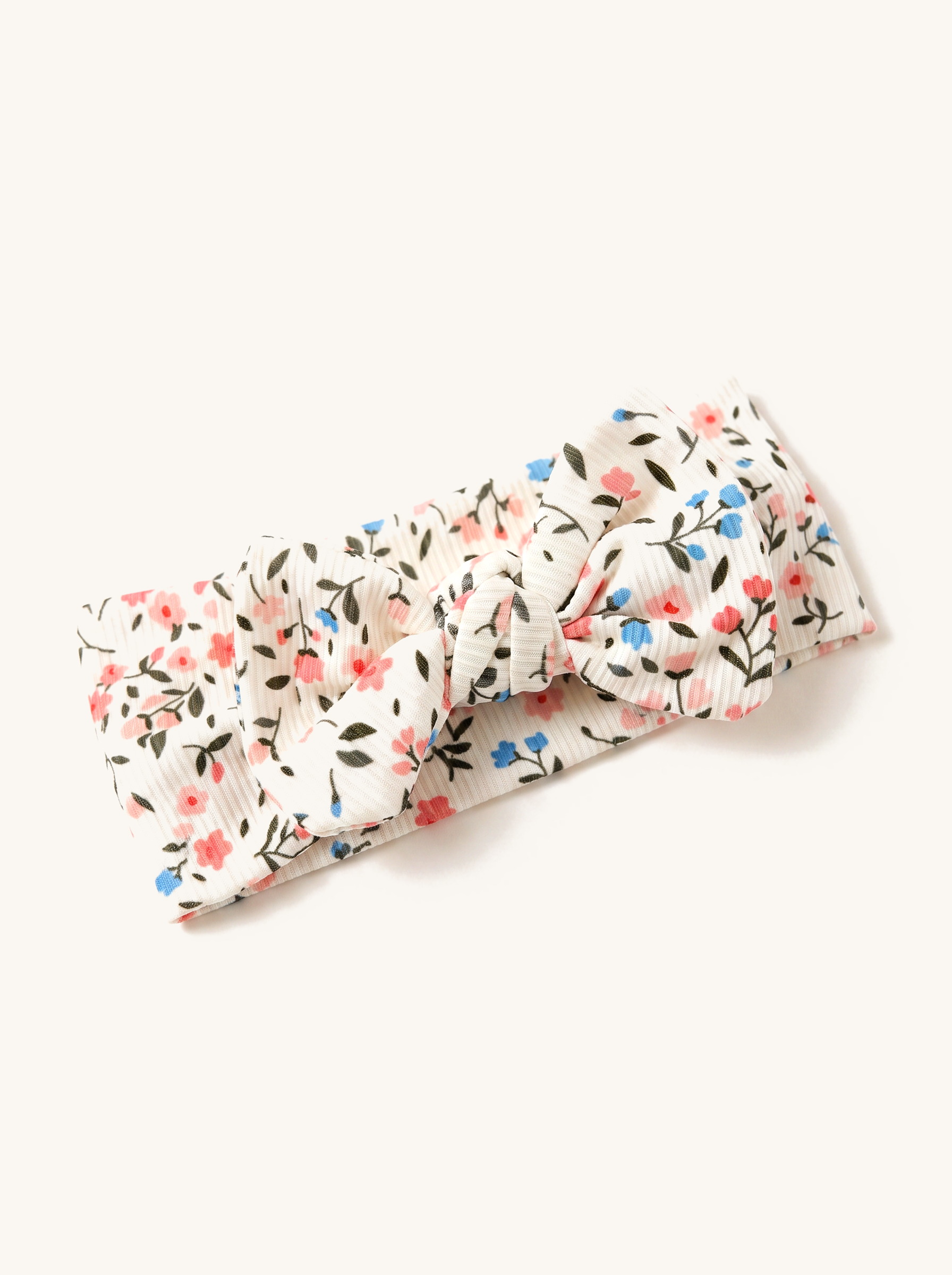 Ditsy Floral Knot Bow Headband — on the Elle & Ivy packaging card