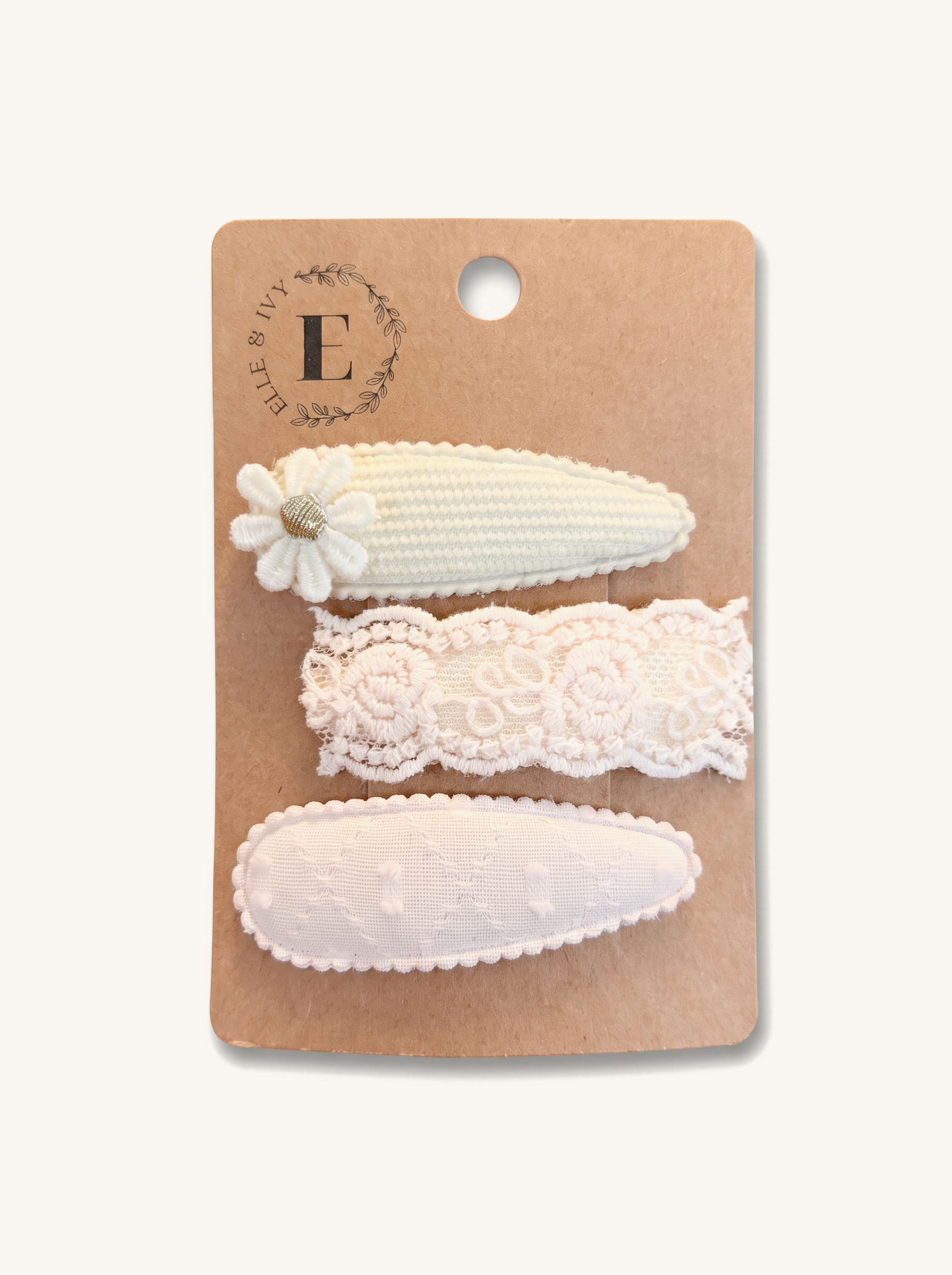 Ivory Daisy & Lace Clip Set — on the Elle & Ivy packaging card