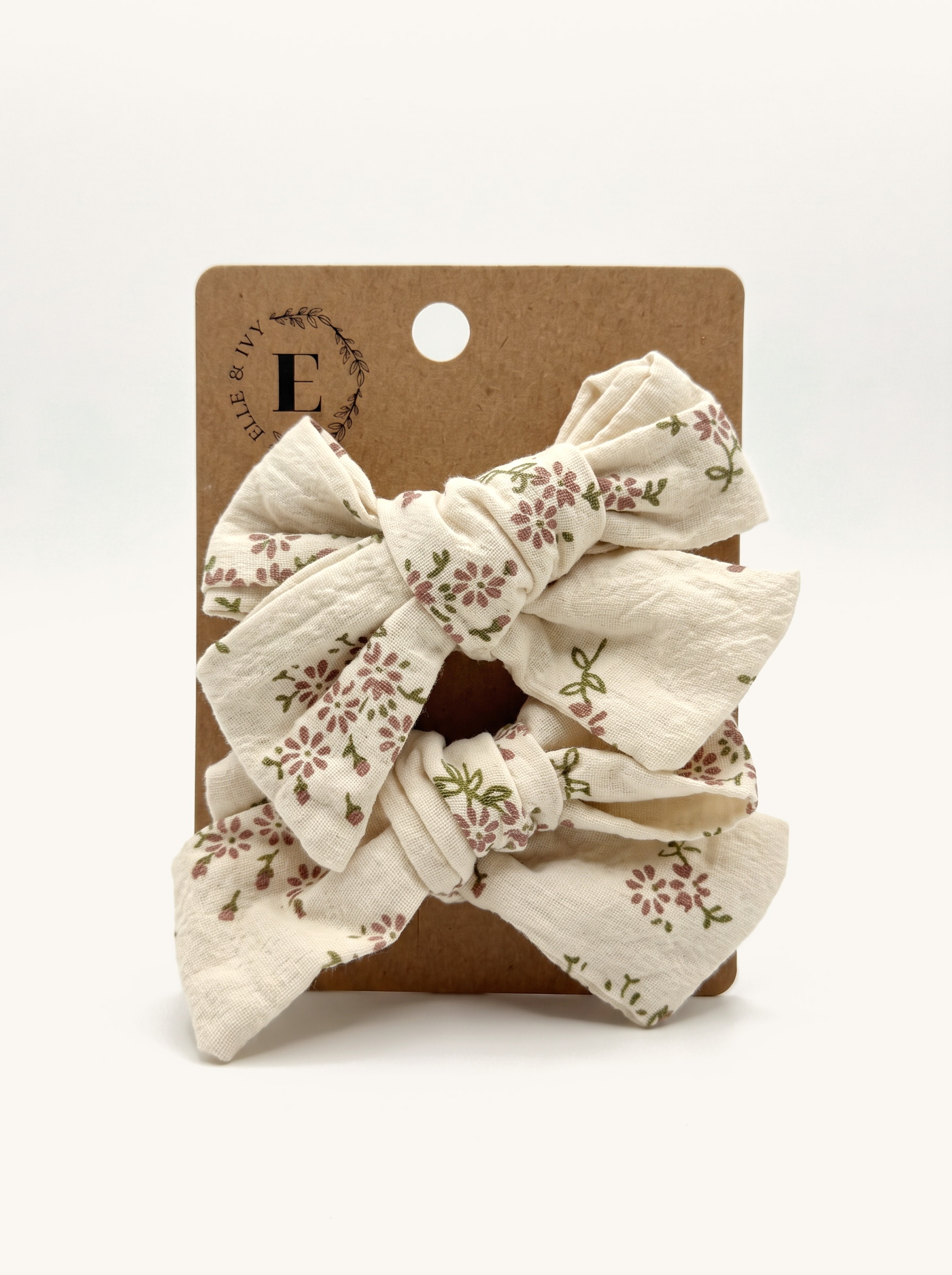 Meadow Floral Bow Set — on the Elle & Ivy packaging card